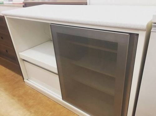 家具のカウンター