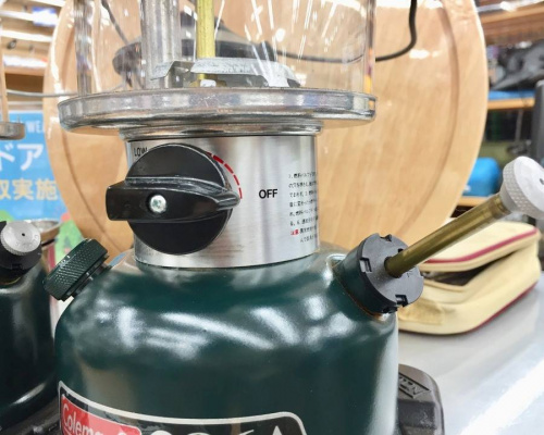 キャンプ用品のランタン
