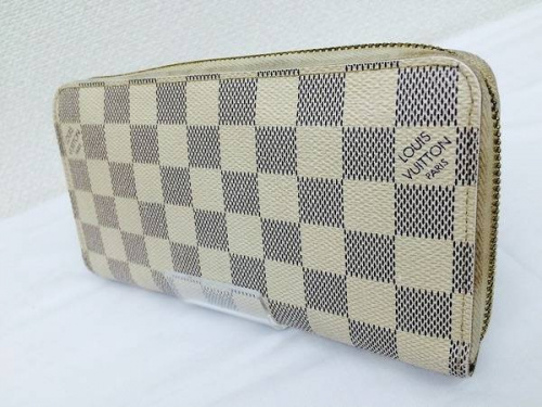 ¥Ö¥é¥ó¥É¡¦¥é¥°¥¸¥å¥¢¥ê¡¼¤Î¥ë¥¤¥ô¥£¥È¥ó¡ÊLOUIS VUITTON¡Ë