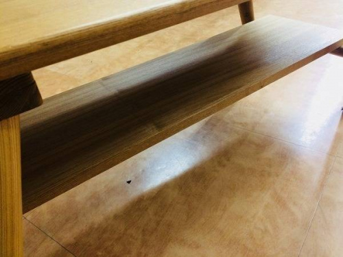 テーブルの中古家具 大阪