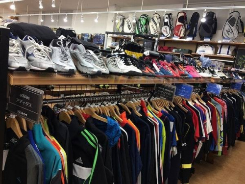 トレーニングウェア　買取　大阪の服　買取　摂津