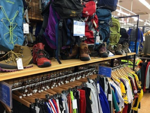 服　買取　摂津の関西