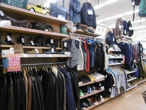 服　買取　摂津の関西