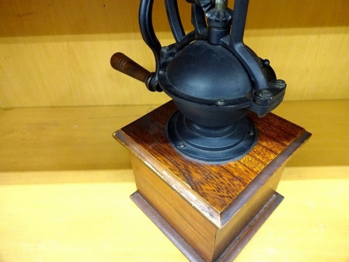 インテリア　買取　摂津のリサイクルショップ　大阪