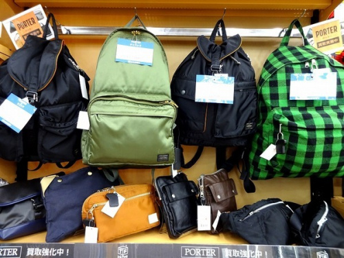 COACHの関西