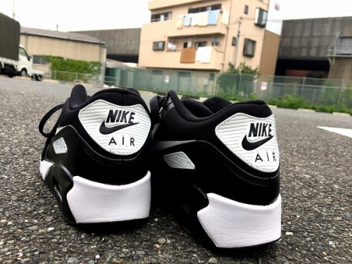 スニーカー 買取 摂津のリサイクルショップ 大阪