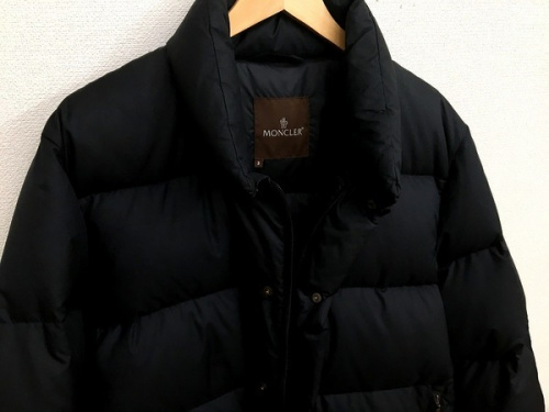 ダウンジャケットの古着　買取　摂津