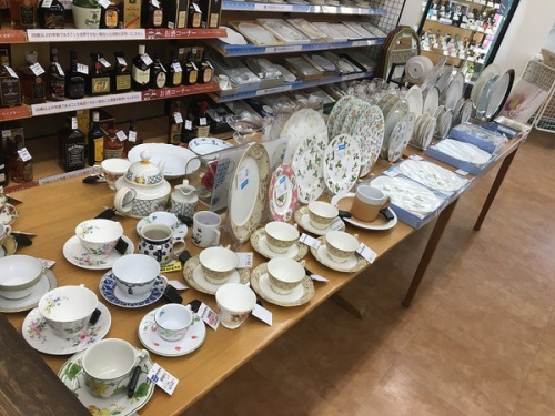 食器買取　摂津の関西