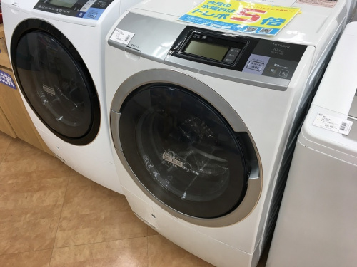 ドラム洗濯機のHITACHI　日立
