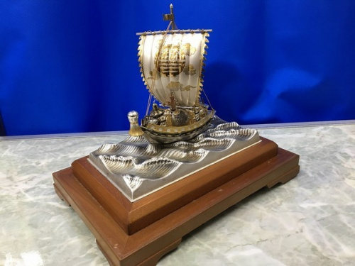 インテリア　買取　大阪の置物　大阪