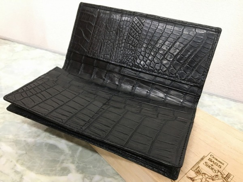 財布買取　大阪のブランド　鑑定　大阪