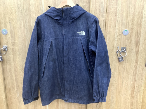 ジャケットのマウンテンジャケット