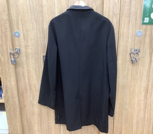 スタンドカラーコートのARMANI　COLLEZIONI　(アルマーニ　コレツォーニ)　