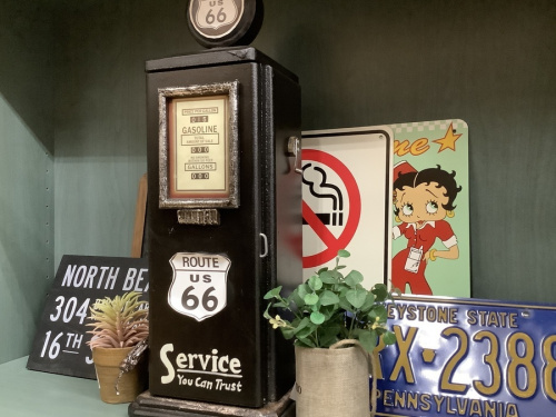 レトロ雑貨のレトロ