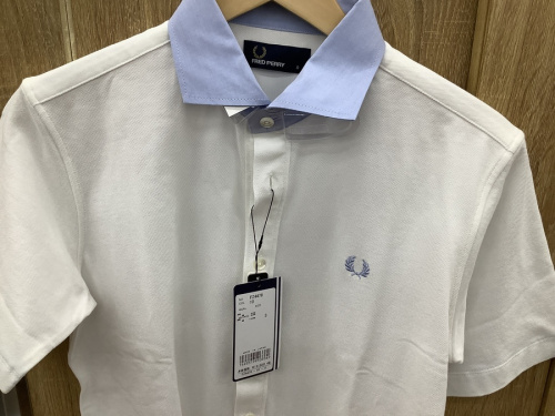 FRED PERRY（フレッドペリー）のベース