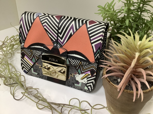 バッグ・財布のバッグ