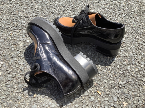 アディダスの関西　中古