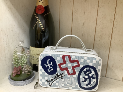 バッグ・財布のバッグ