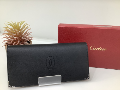 バッグ・財布の財布