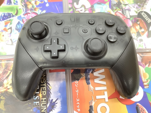 ProコントローラーのNintendo