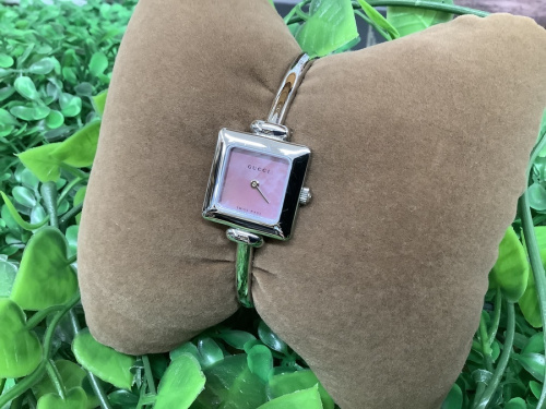 腕時計のリストウォッチ