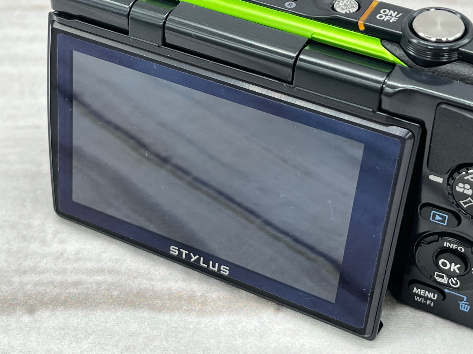 OLYMPUS/オリンパス】デジタルカメラ STYLUS TG-870 1600万画素