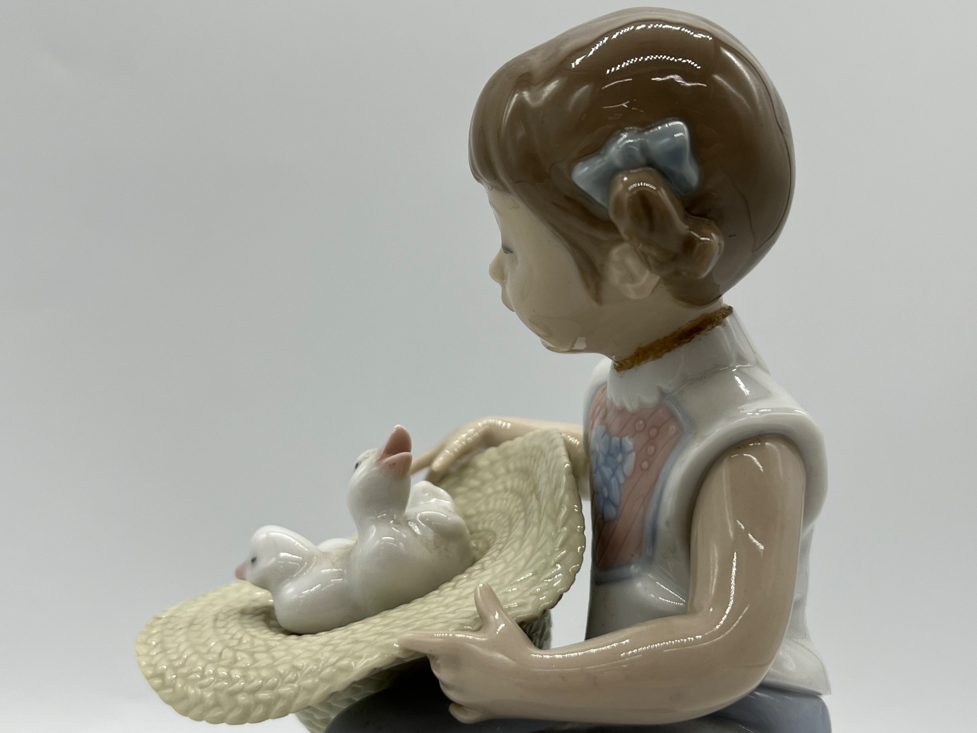 LLADRO/リヤドロ】フィギュリン アヒルとおしゃべり のご紹介