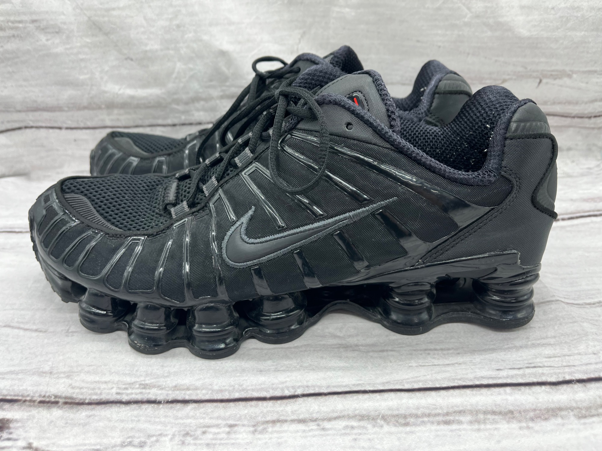 NIKE/ナイキ】メンズ スニーカー SHOX TL 《AV3595-002》 ブラック の