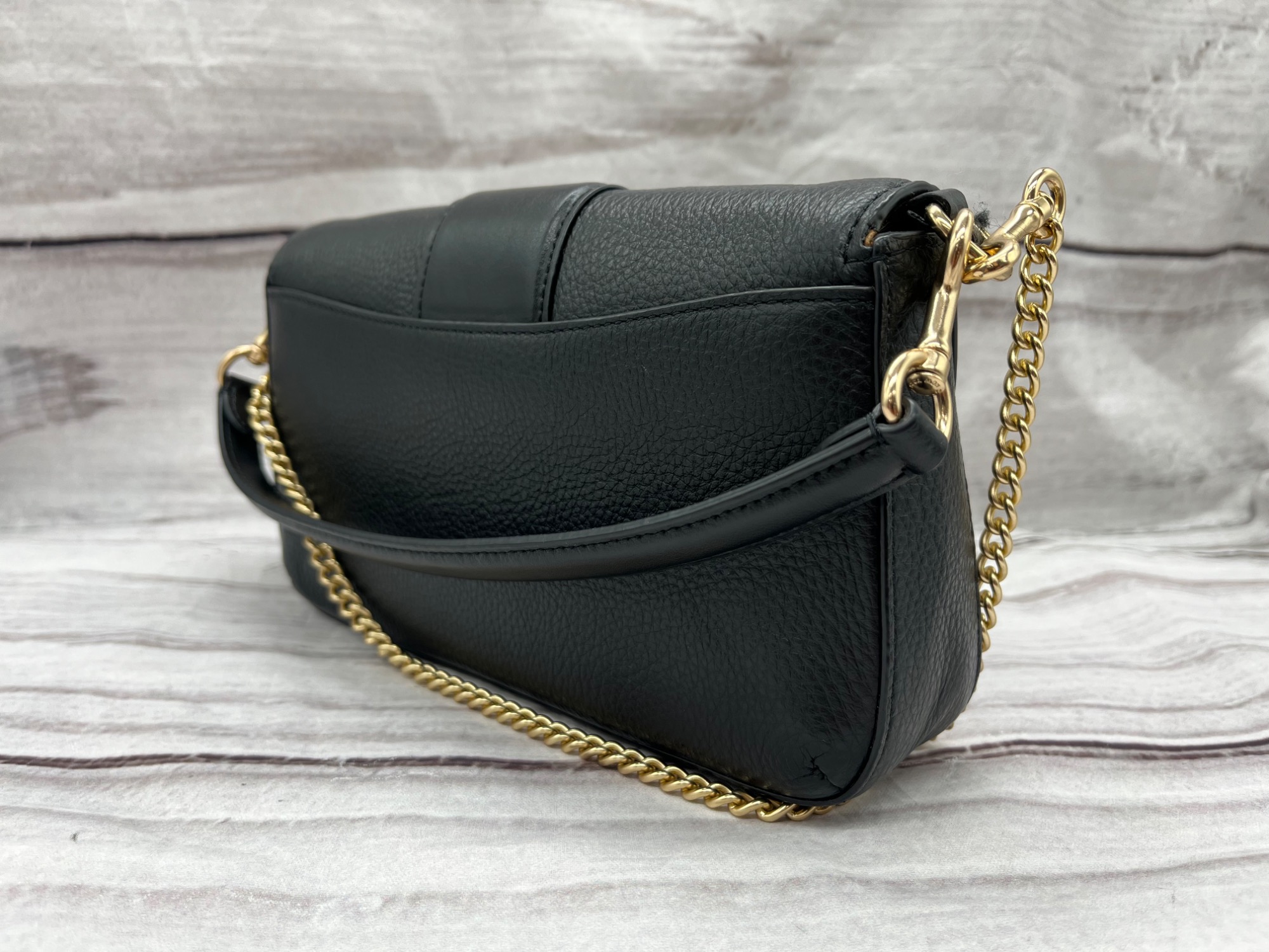 COACH/コーチ】チェーンショルダーバッグ ブラック 《CC058》 のご紹介