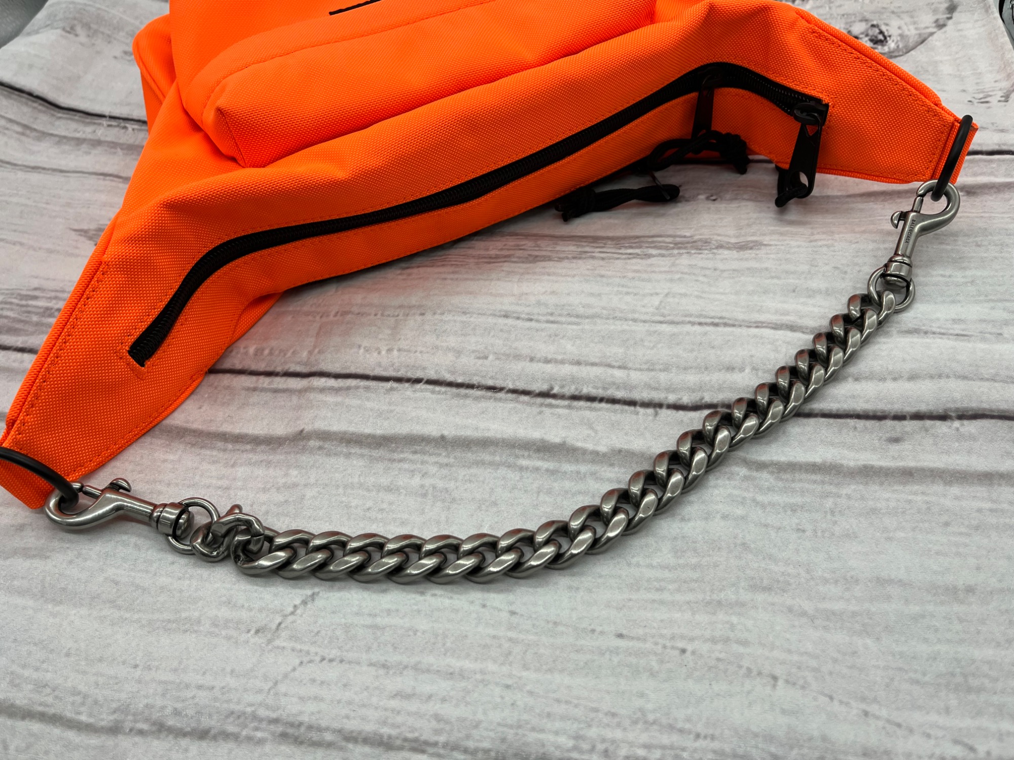 BALENCIAGA/バレンシアガ】チェーンショルダーバッグ 741080 オレンジ