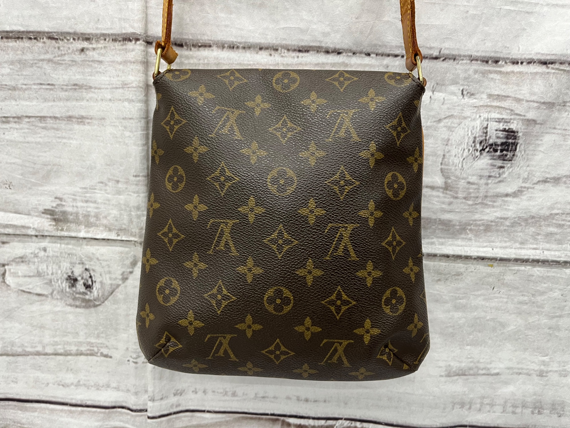 Louis Vuitton / ルイヴィトン】モノグラム ショルダーバッグ｜時代を