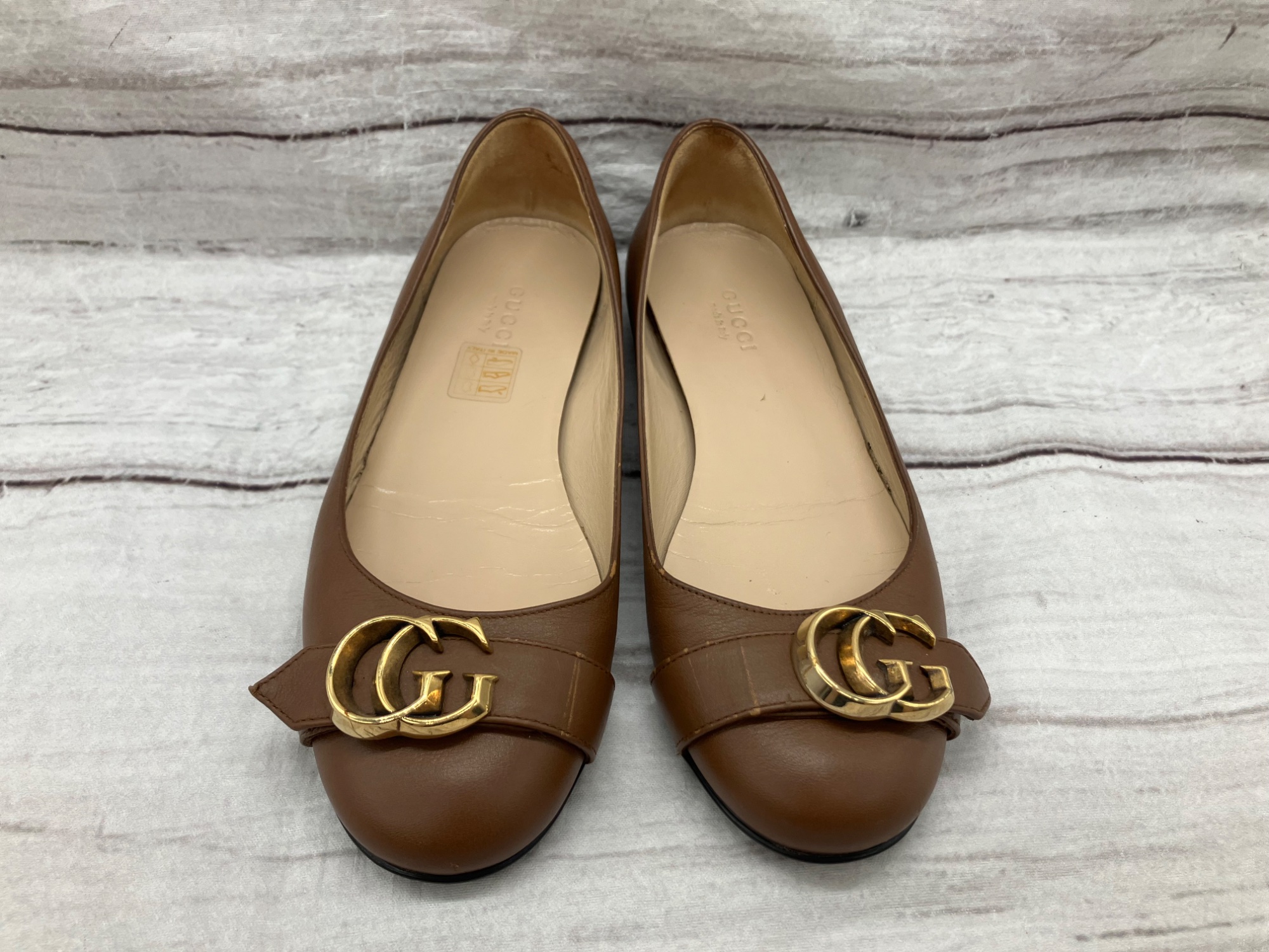 【極美品】GUCCI グッチ　パンプス　フラット　ライトブラウン　約24cm GUCCI / グッチ】パンプス｜足元から上品さを引き立てる大人スタイルの