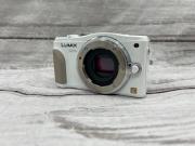 Nikon / ニコン】デジタル一眼レフカメラ D3200 ダブルズームキット