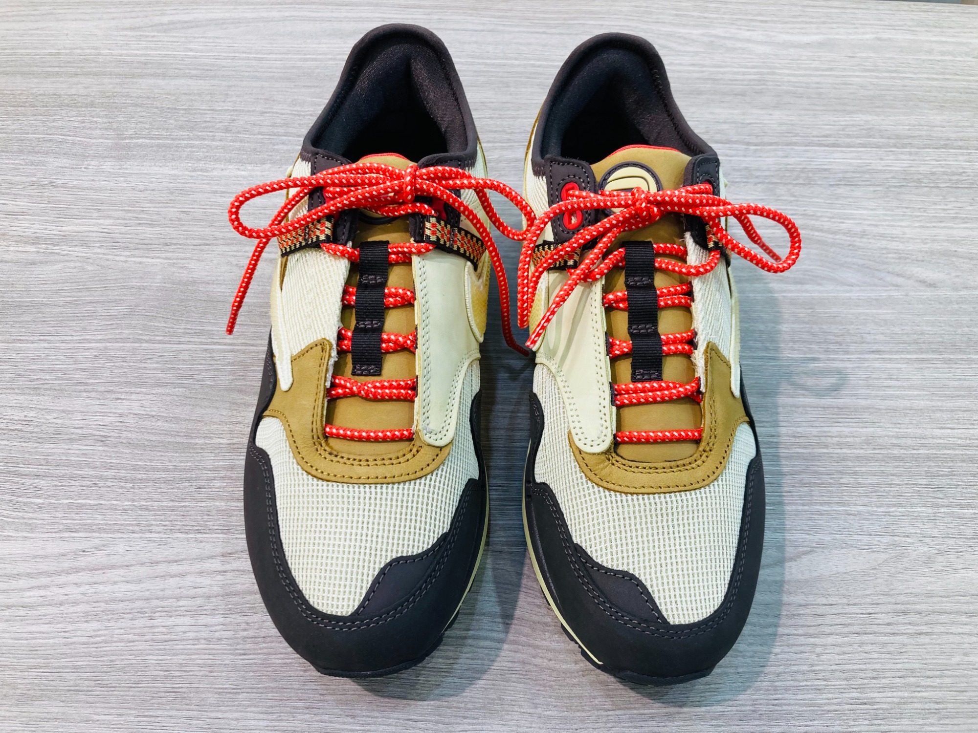 NIKE(ナイキ) x TRAVIS SCOTT(トラヴィス・スコット) スニーカー