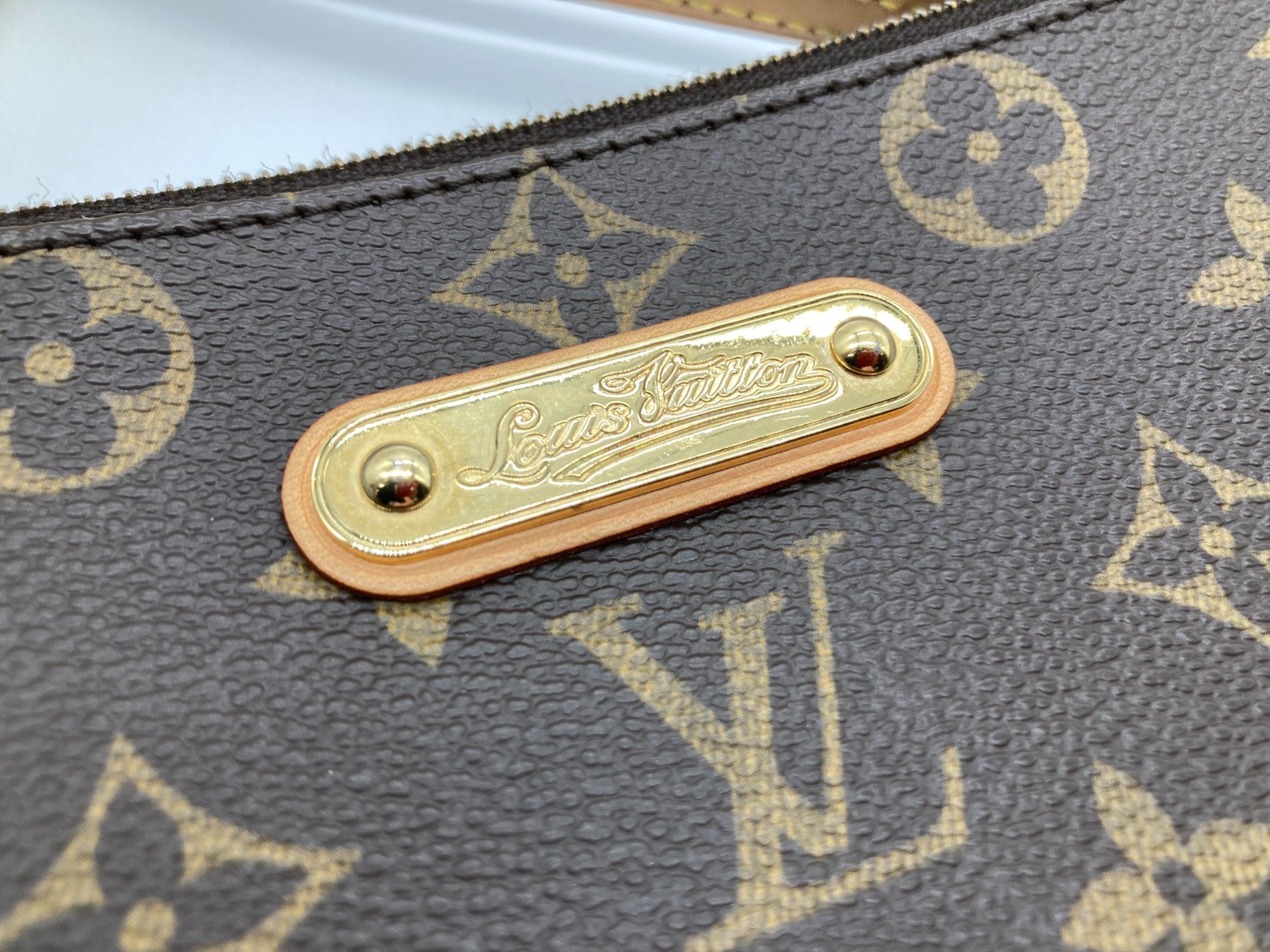 関税・送料込【Louis Vuitton】チェーンショルダーバッグ LOUIS VUITTON(ルイヴィトン) チェーンショルダーバッグ入荷