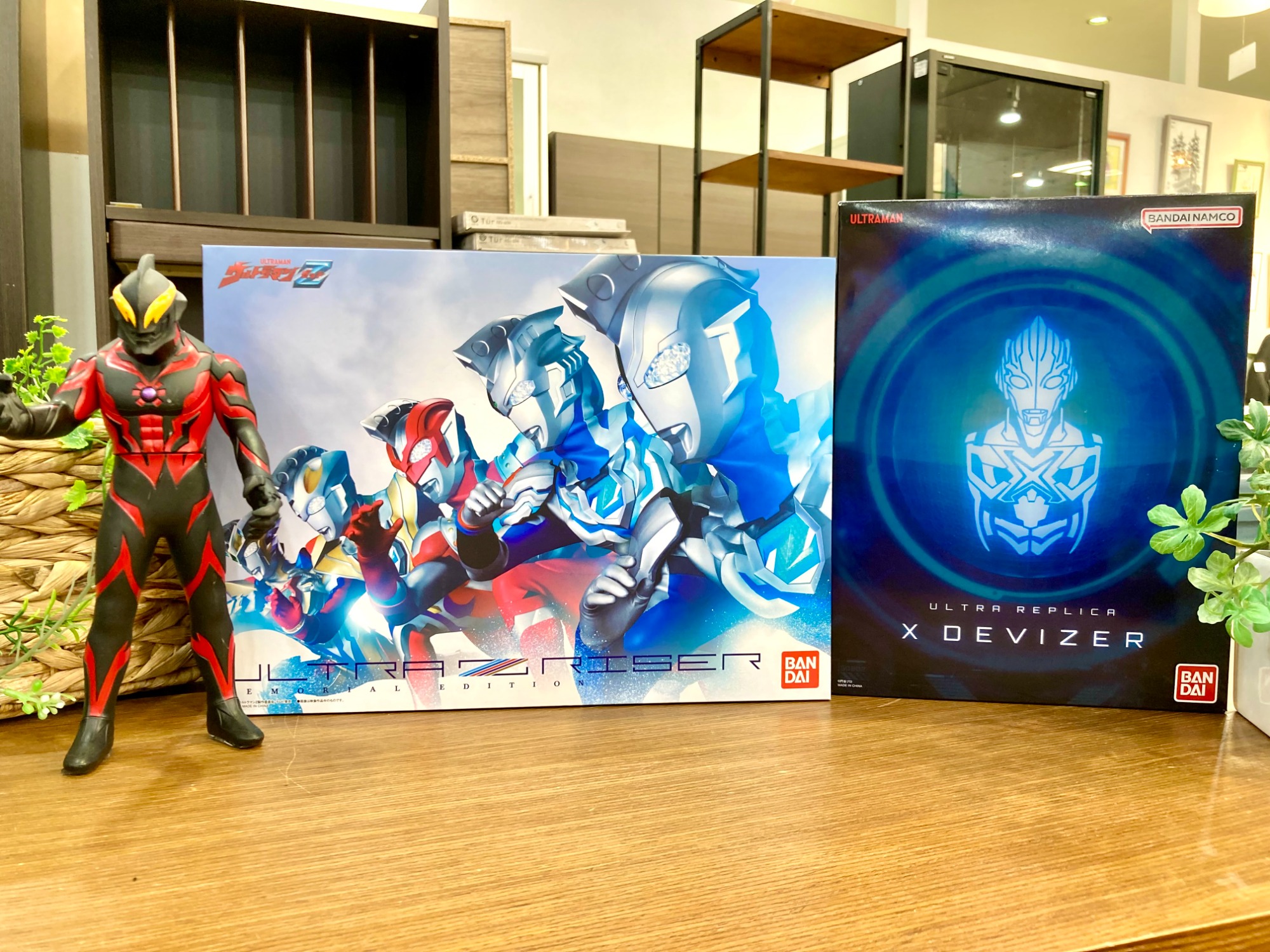BANDAI ウルトラマン変身アイテム ウルトラゼットライザー ＆ エクスデ