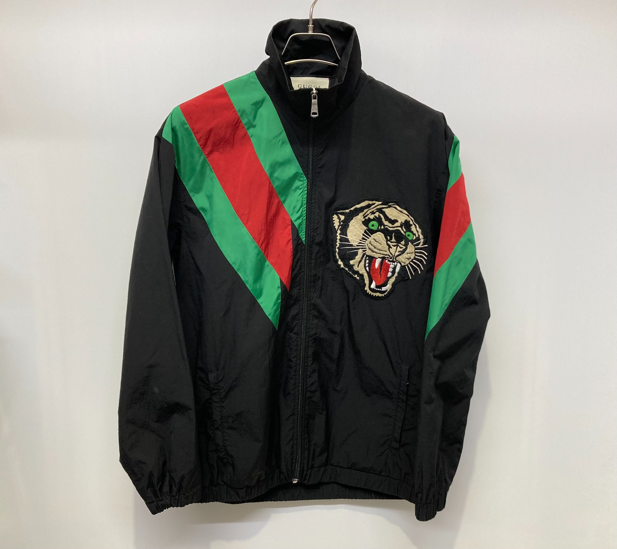 GUCCI (グッチ) タイガー刺繍 ナイロンジャケット 45556-XJAC4入荷