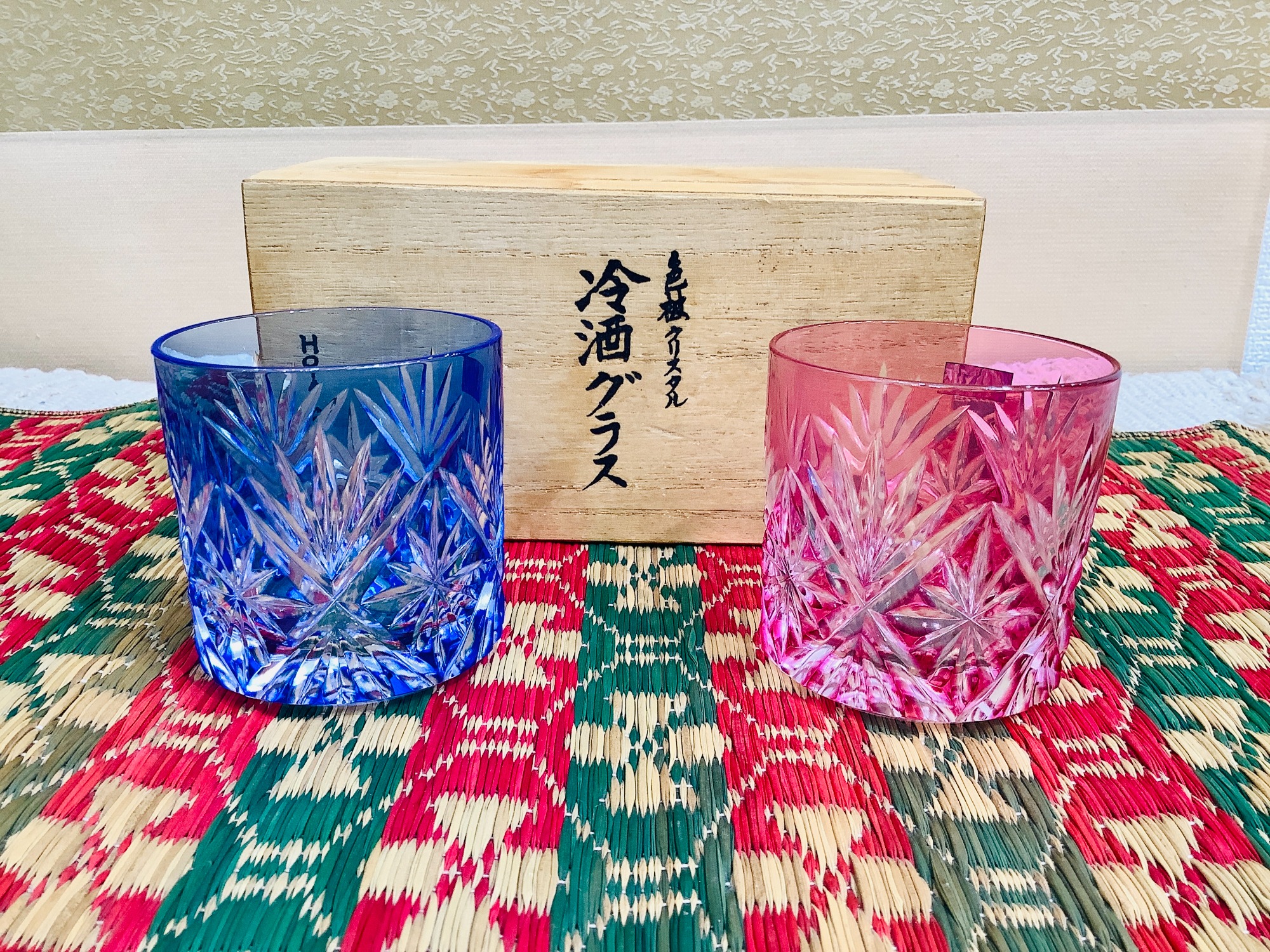 新品 HOYAクリスタル 桐箱入り冷酒グラス ペアセット HOYA 冷酒グラス
