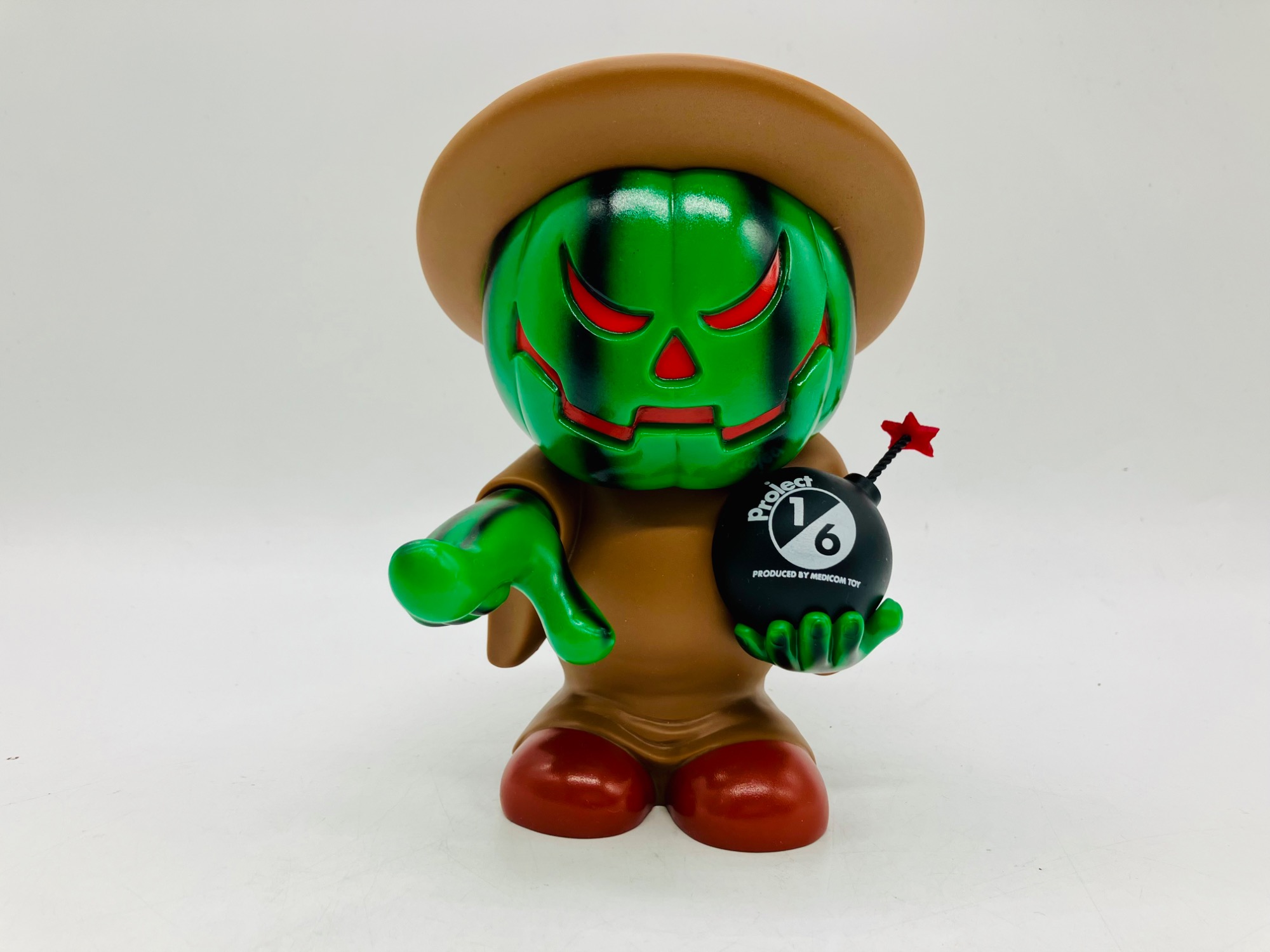 TWIM ソフビ人形 ボマーキッドが3体入荷しました！！｜2025年12月18日