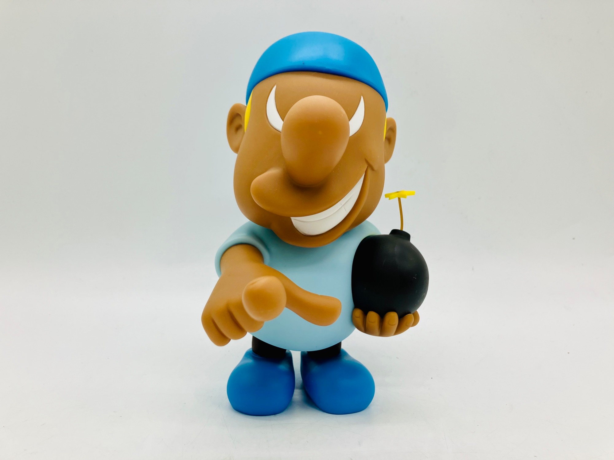 TWIM ソフビ人形 ボマーキッドが3体入荷しました！！｜2025年12月18日