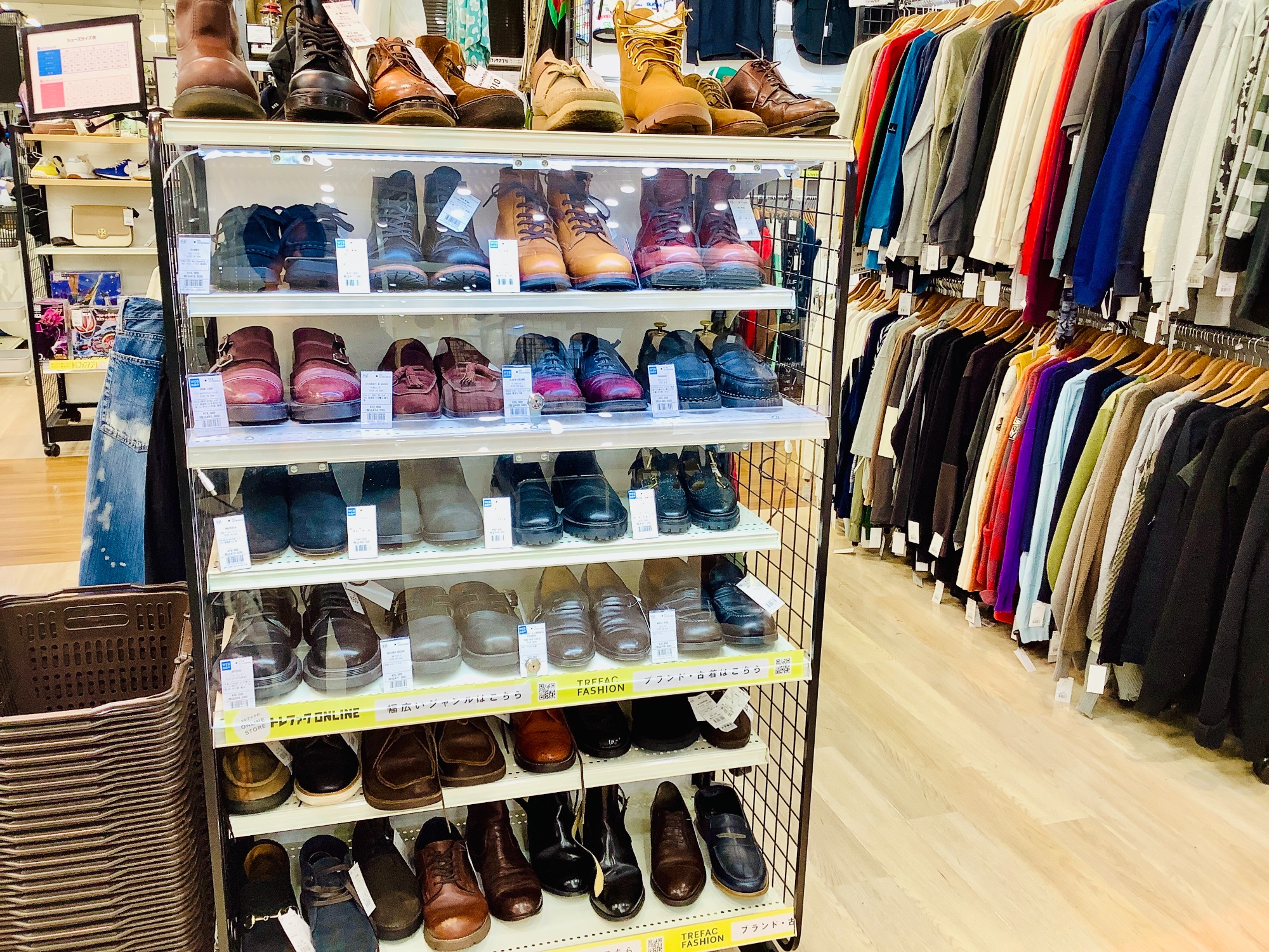 Maison Margiela(メゾンマルジェラ) ALEXハイキングブーツが入荷しま