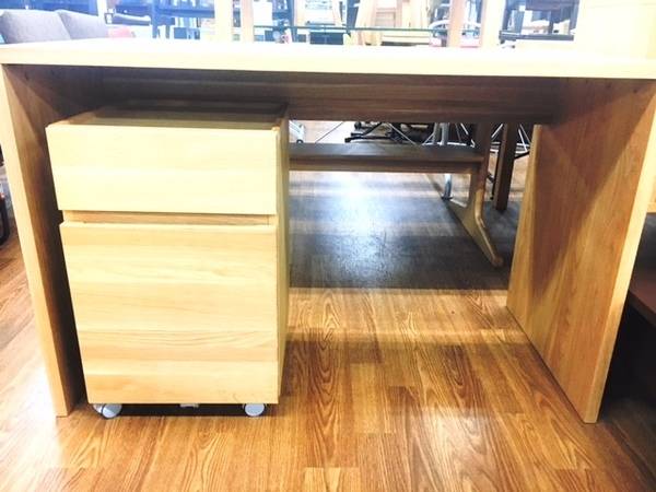 無印良品】袖机付きライティングデスク買取入荷しました