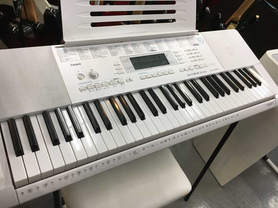 CASIO】キーボード＜光ナビゲーション＞入荷しました！！【浦和店