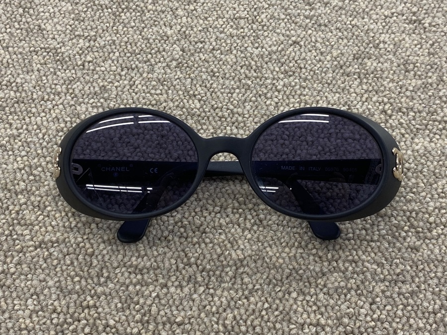 スマホで購入】CHANEL(シャネル)ゴーグルサングラスをご紹介 スマホで購入】CHANEL(シャネル)ゴーグルサングラスをご紹介