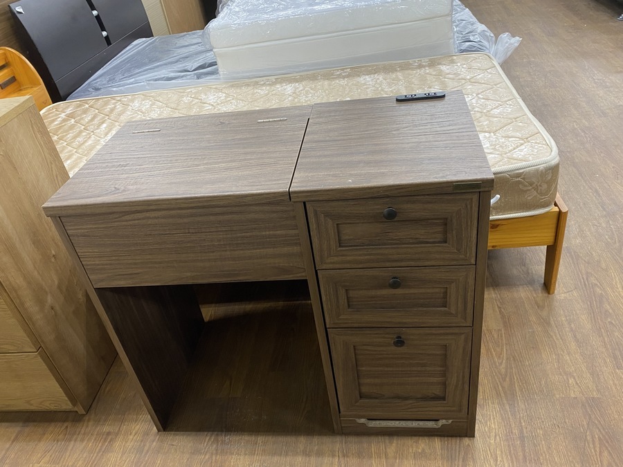 佐藤産業 ドレッサーご紹介いたします♪｜2022年02月10日｜リサイクル