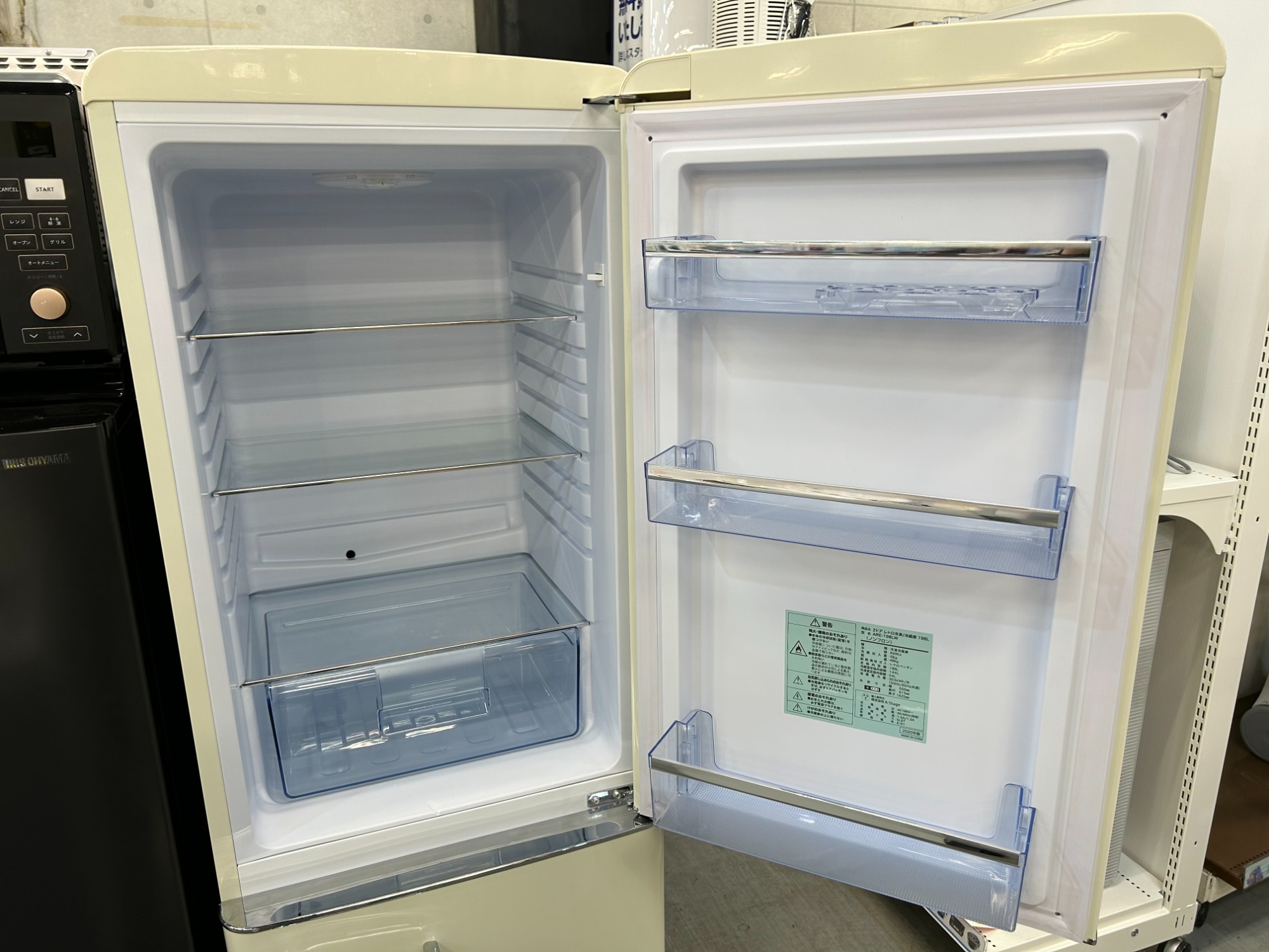 A-stage レトロデザイン冷蔵庫 2020年製 を買取入荷しました！｜2023年