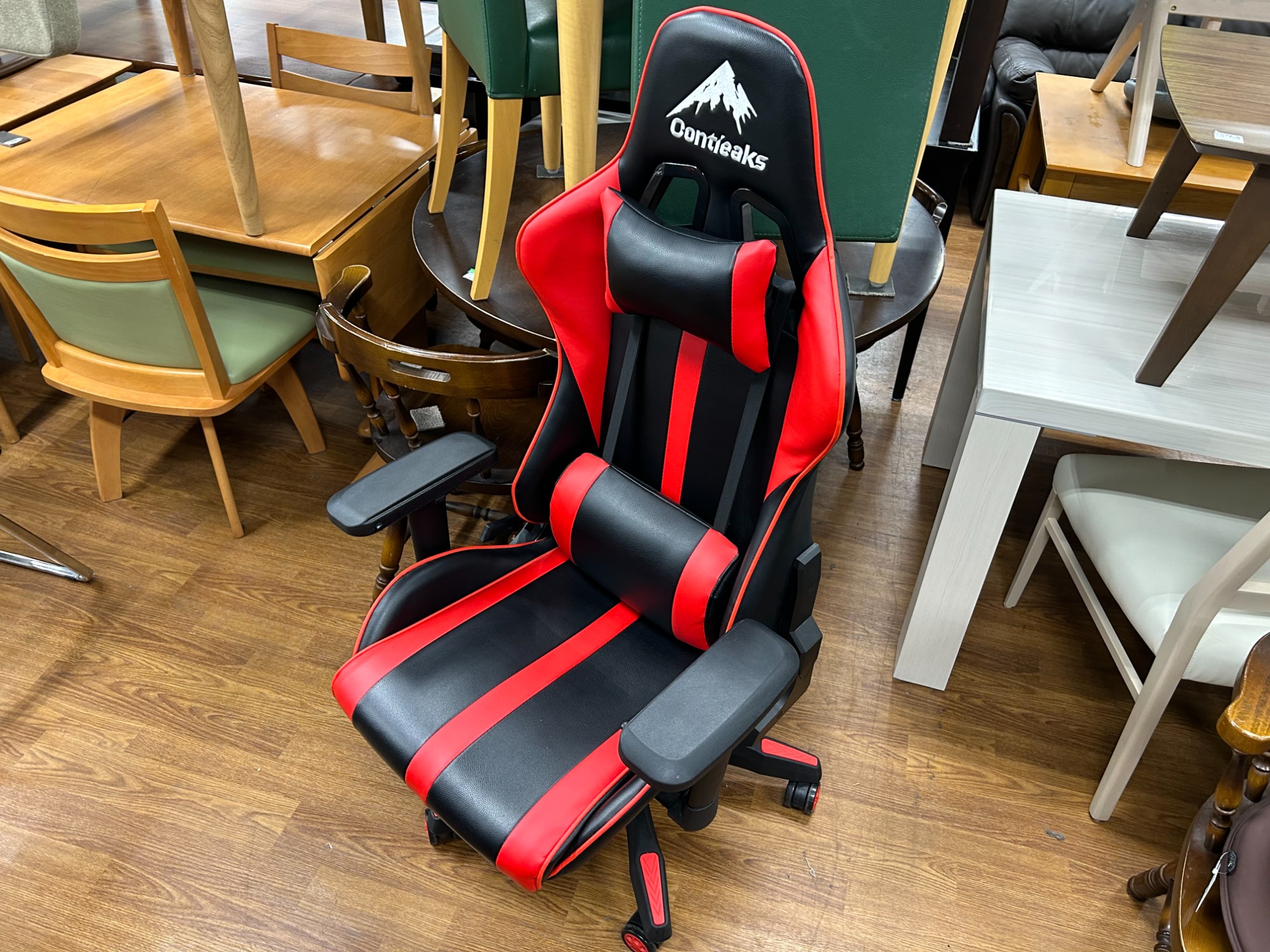 ゲーミングチェア レッド×ブラック をご紹介します‼︎ トレジャーファクトリーつくば店 GTRACING (ジーティーレーシング) ゲーミングチェア レッド×ブラック