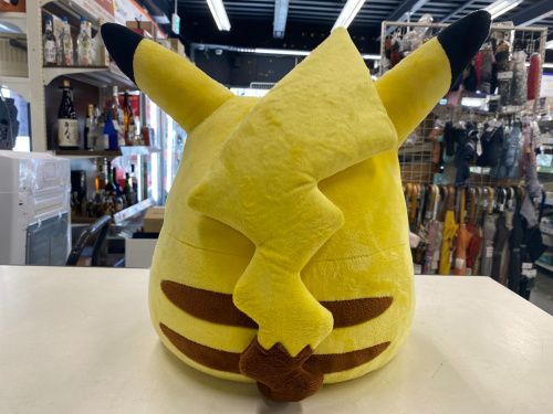 ポケモン×BEAMS】ピカチュウの等身大ぬいぐるみが入荷しました