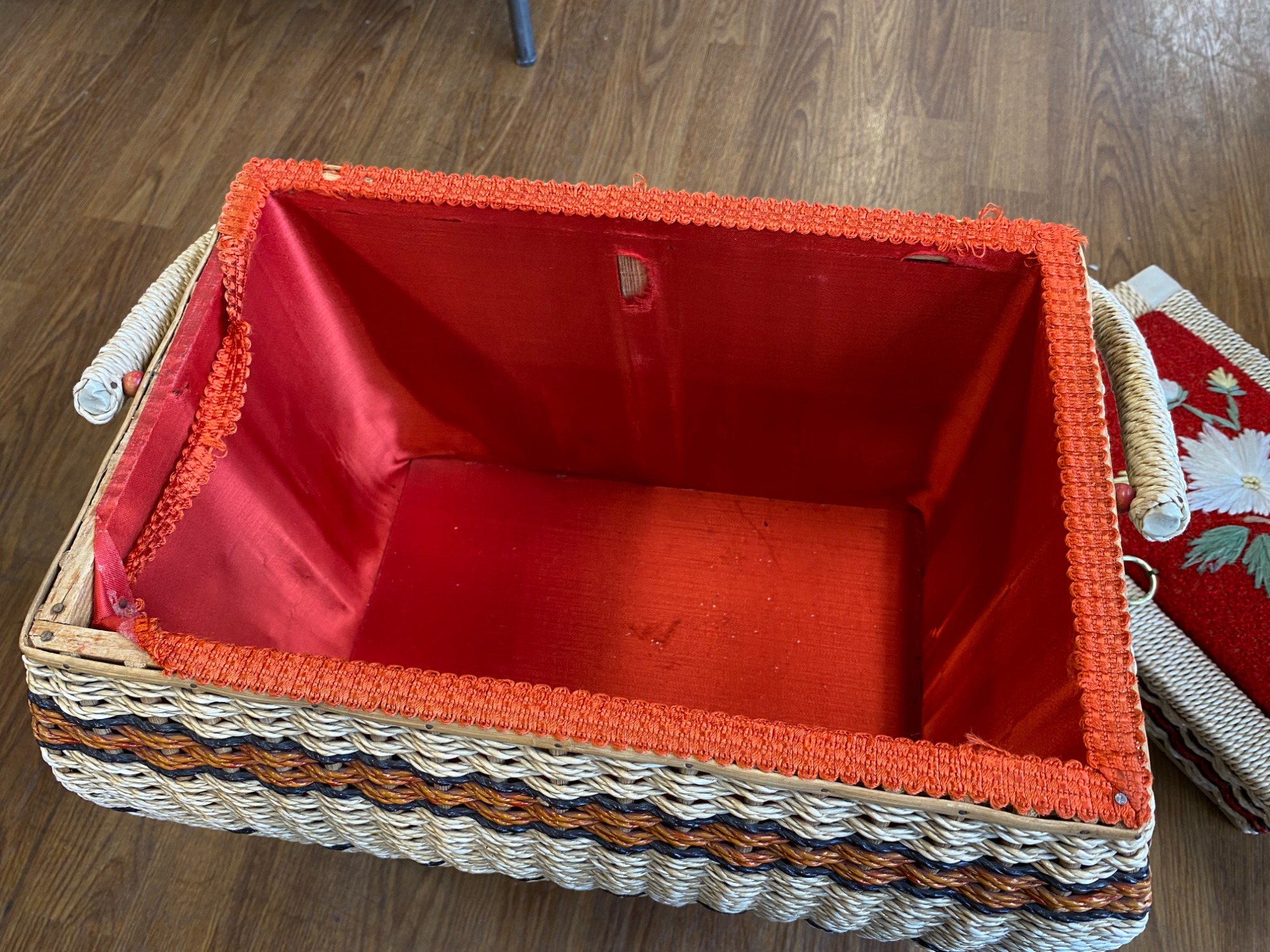 竹製 赤いバスケット 3点セット 竹製 赤いバスケット 3点セット