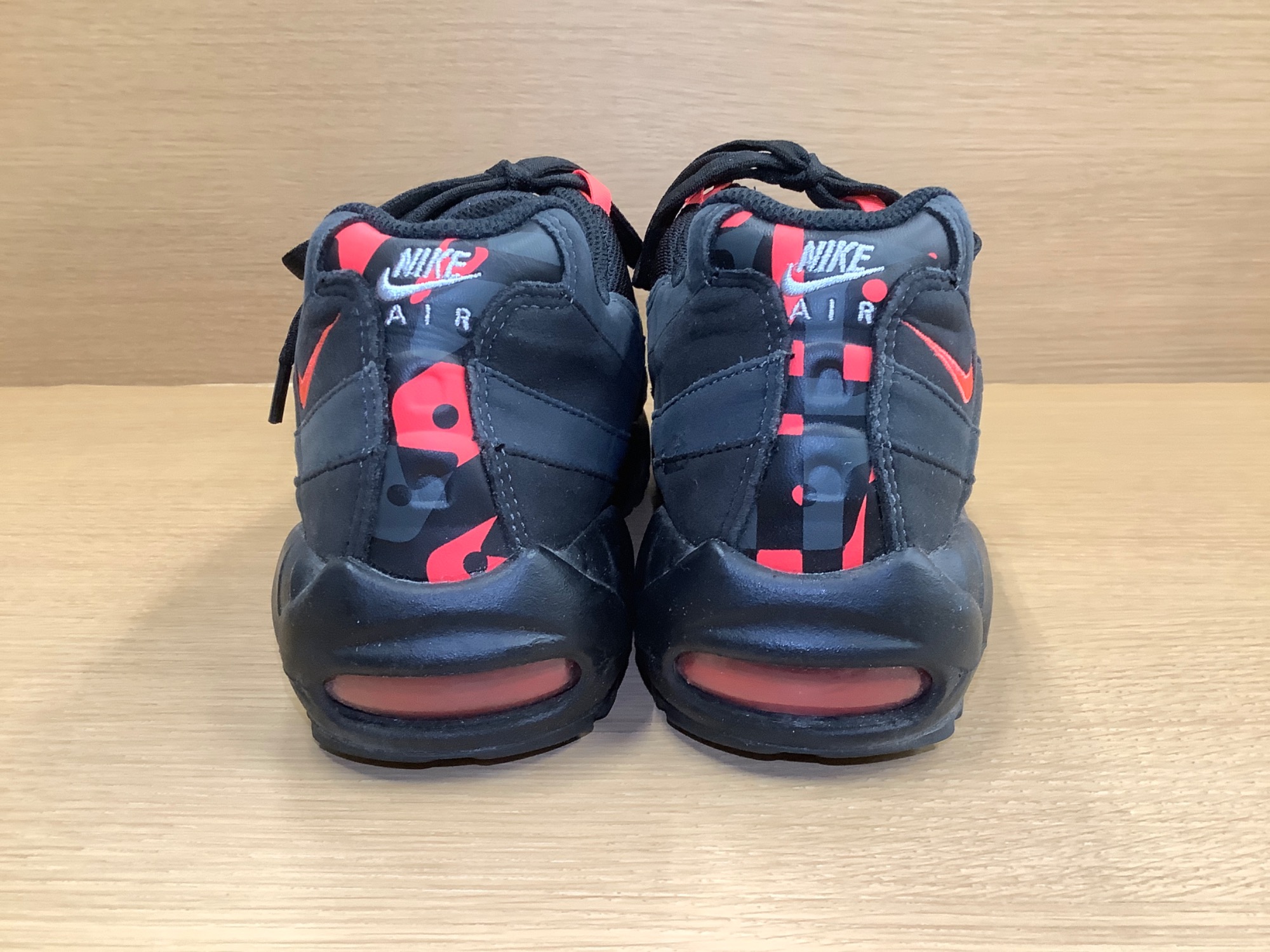 NIKE/ナイキ】エアマックス95 ブラックレザークリムゾン買取入荷しま